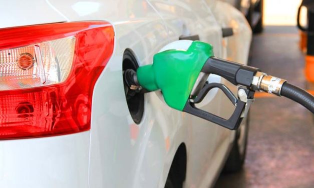 La fecha en la que se prohibirá en la venta de vehículos de gasolina y diésel