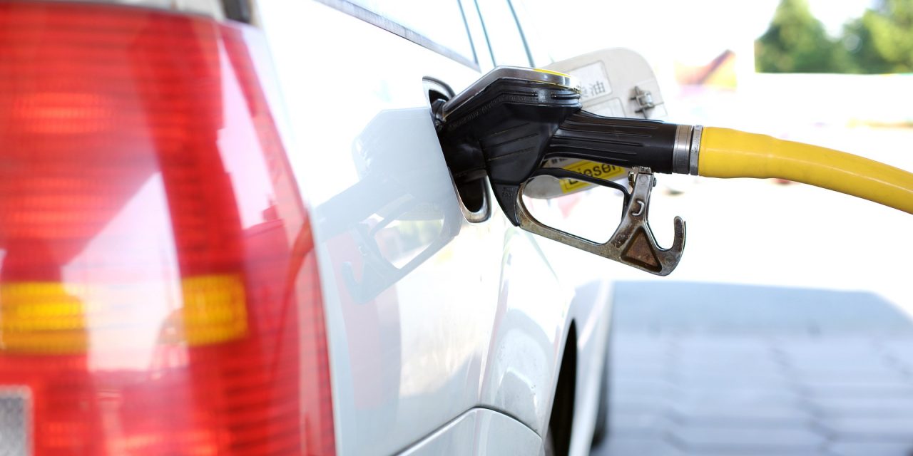 Qué hacer si tu coche consume mucha gasolina