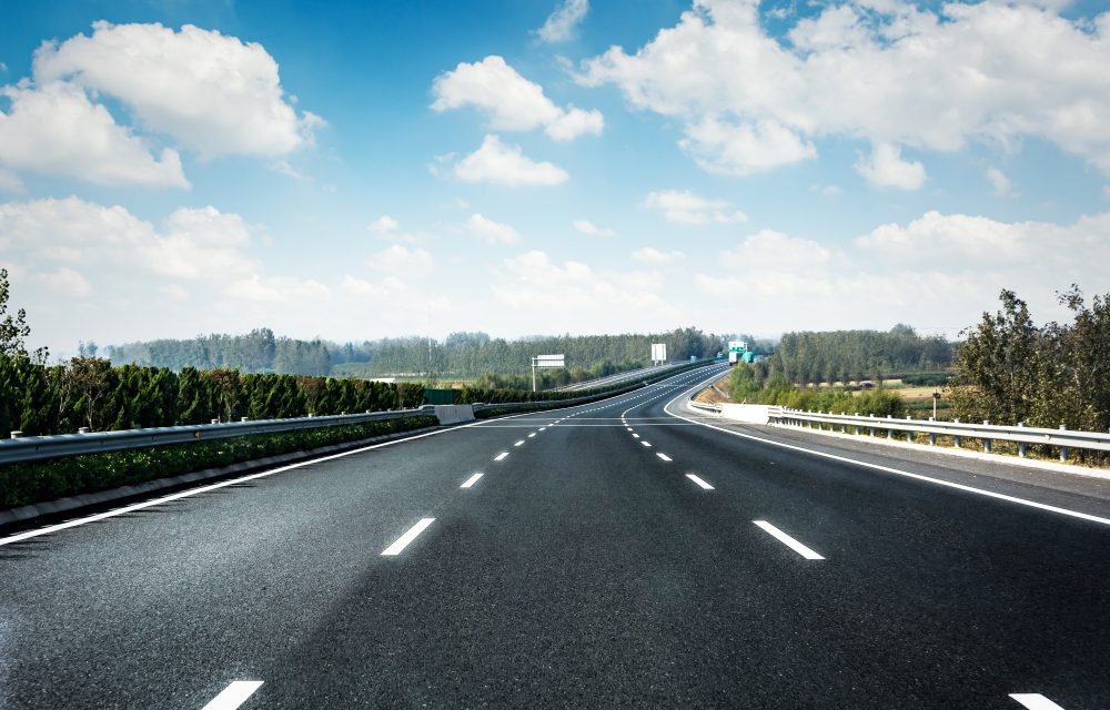 Conduce de forma segura en autopistas y autovías