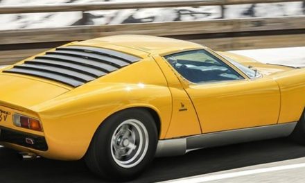 Diseño de faros en Lamborghini